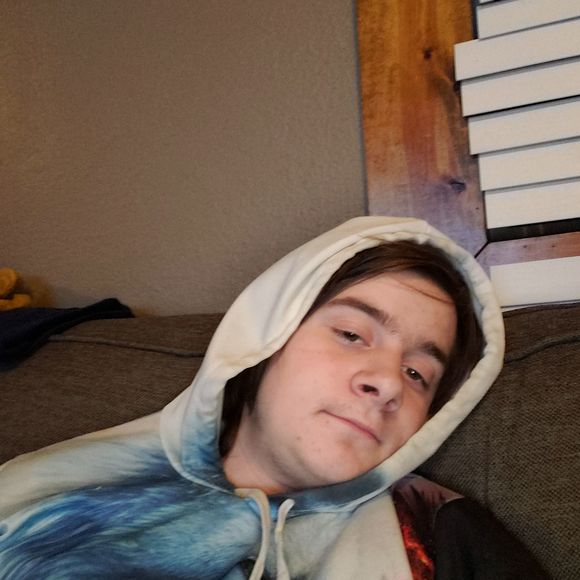 Meet your Posher, Harold - Picture 1 of 1